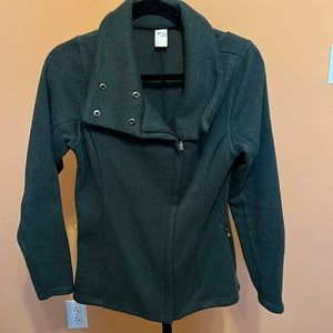 Green active sweater size Small Petite